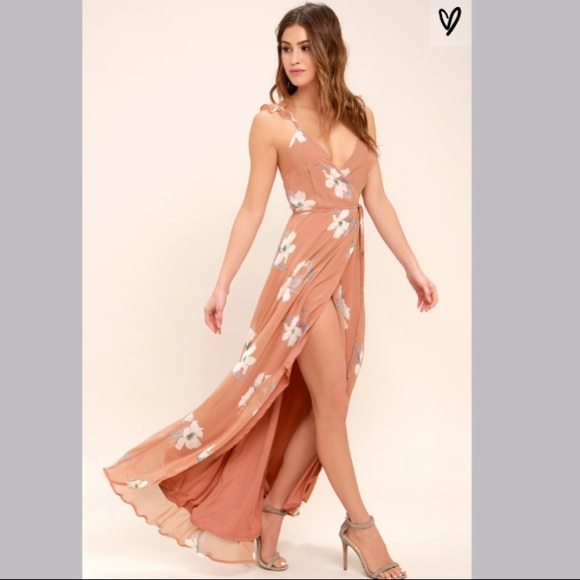 NWOT Lulu’s ‘All Mine’ Floral Print Wrap Dress - Picture 5 of 7